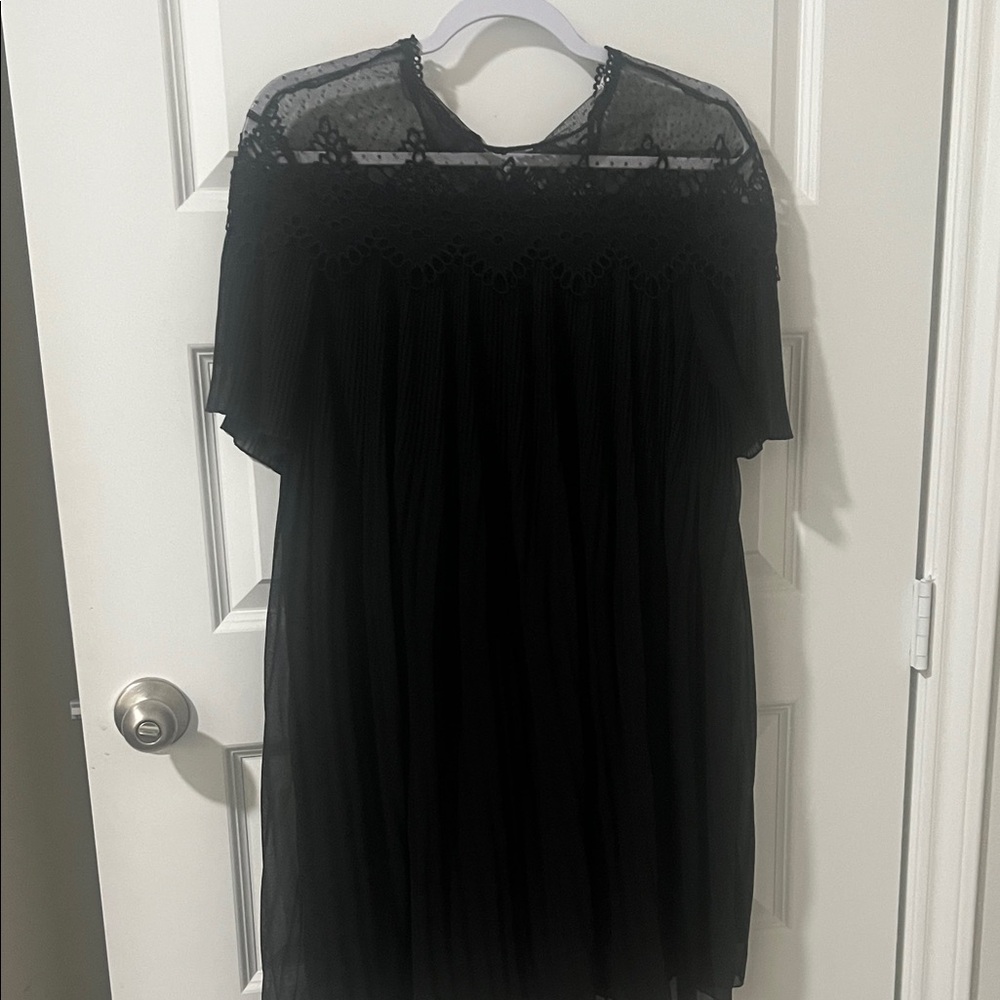 Elegant Black Lace Dress